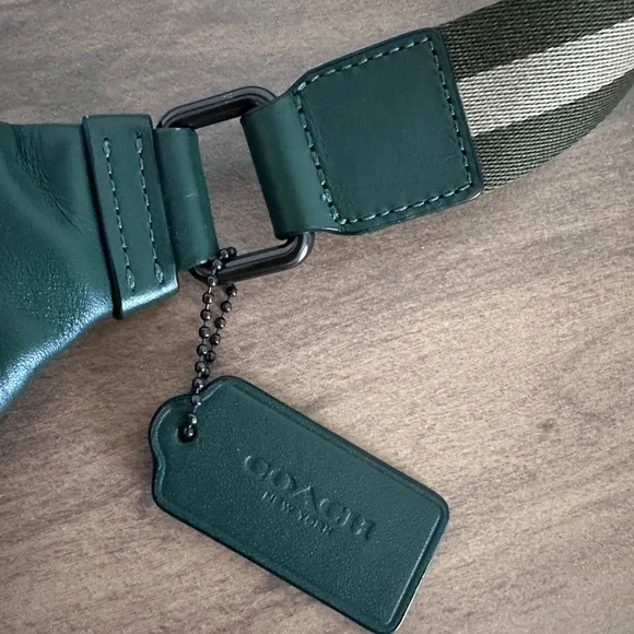 Coach Track Belt Bag - Picture 4 of 5